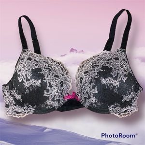 Dream Angels Push-Up bra by VS